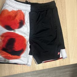 Albino E Preto Shorts 