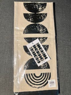 Santa Barbara Design Studio "Half Circles" tea towel features a modern geometric pattern screen-printed on a neutral background 18” by 28”