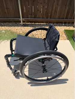 Lightweight Rigid Manual Wheelchair