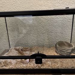 Cal-king enclosure