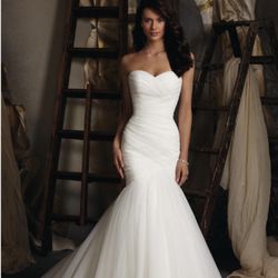 Morilee, 5108 Label Size US 18• Ivory • 2020