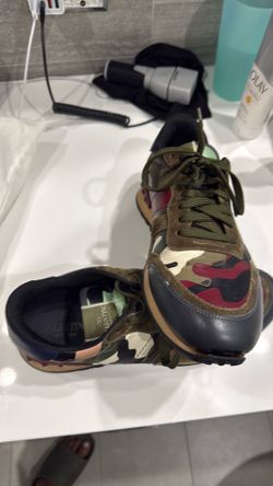 Valentino Garavani Rockrunner Camouflage Sneakers Size 44 EU / US 11 – Needs Repair – Authentic