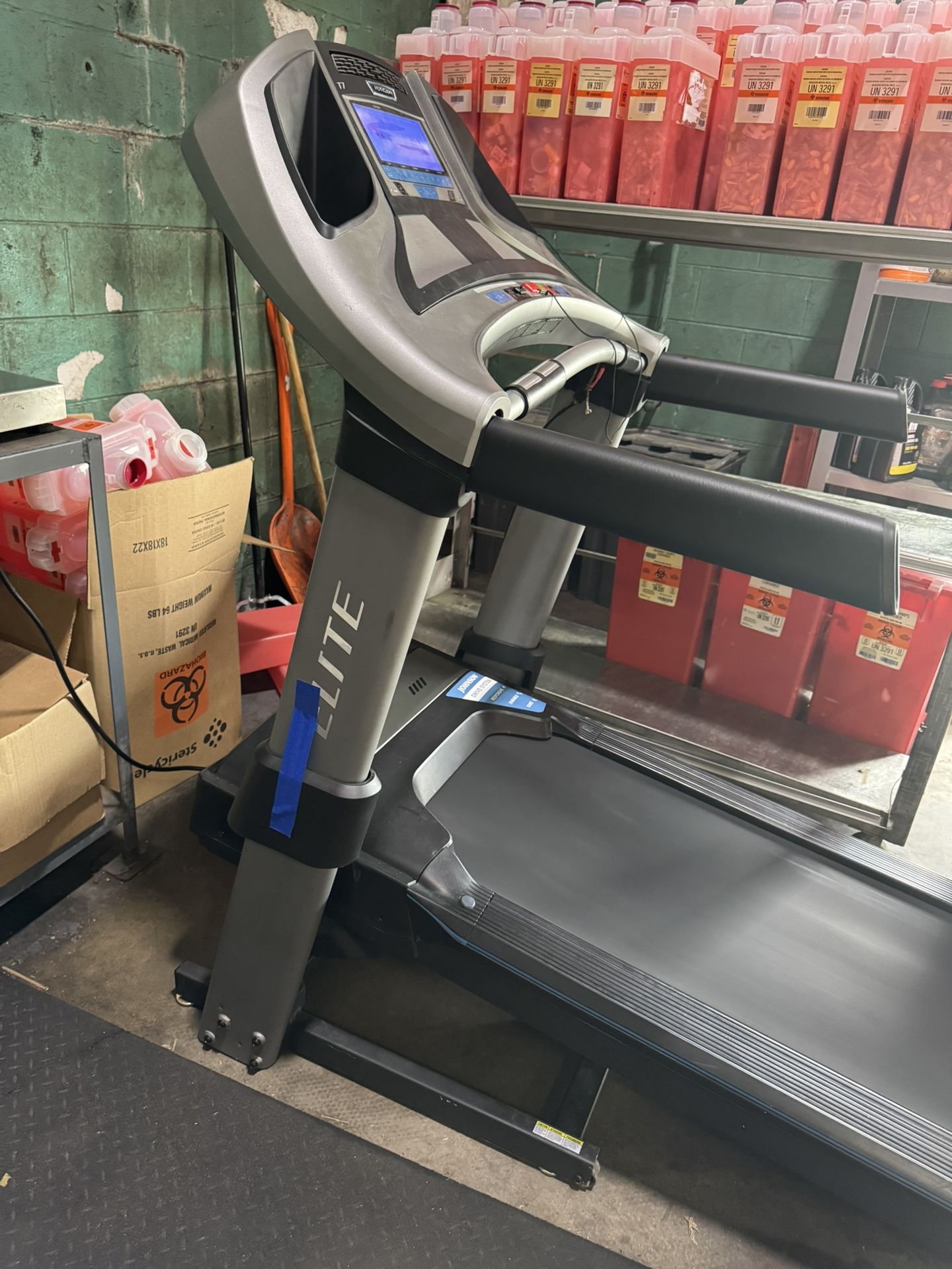 Treadmill Horizont With Speakers, Port USB,incline 15% And Connected WiFi