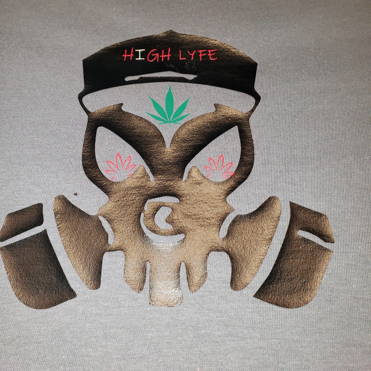 CUSTOM DESIGN SHIRTS