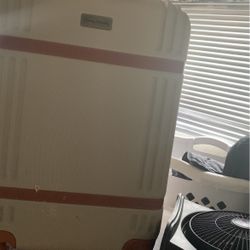 Suitcase made by Tommy Bahama