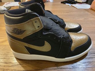 Air Jordan 1 Retro High OG - Black/Gold - Men's 8.5