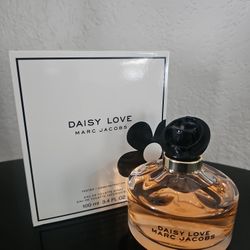 MARC JACOBS DAISY LOVE 