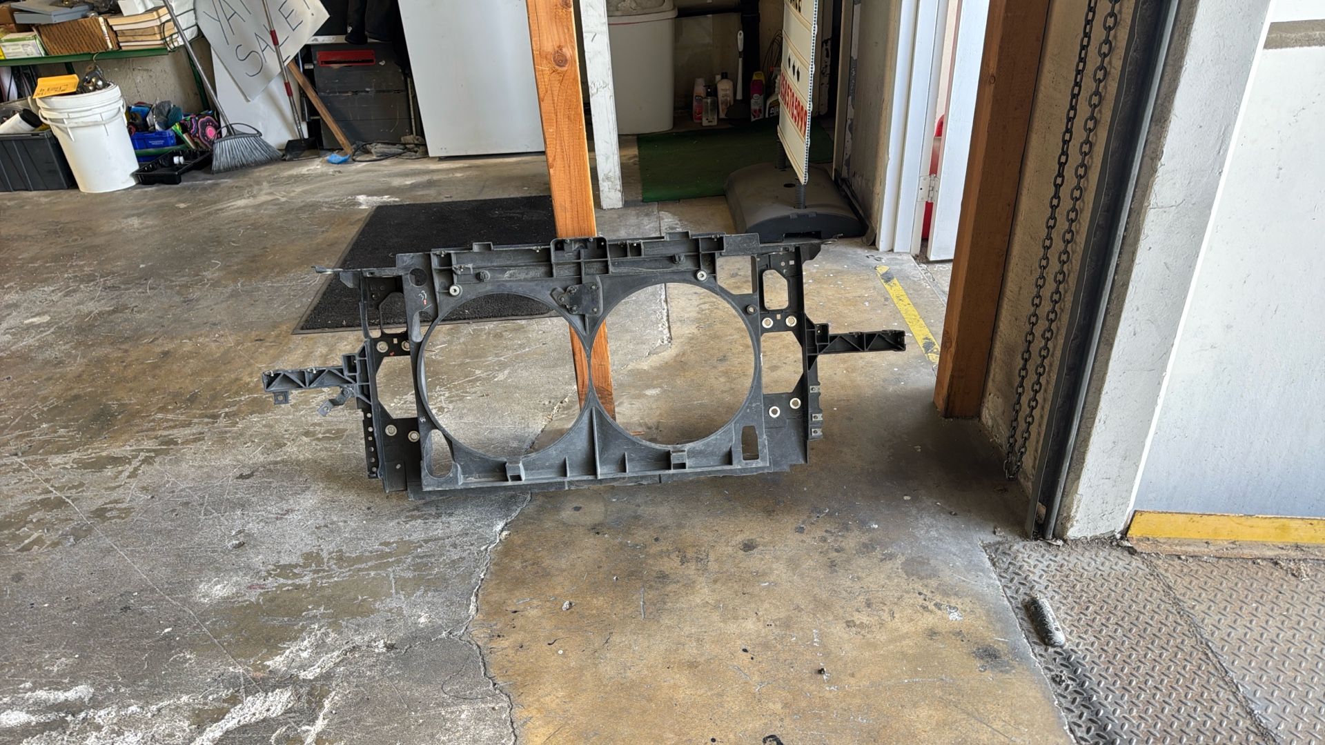 2011 Infinity G37 Or Some 370Z Radiator Core Support 