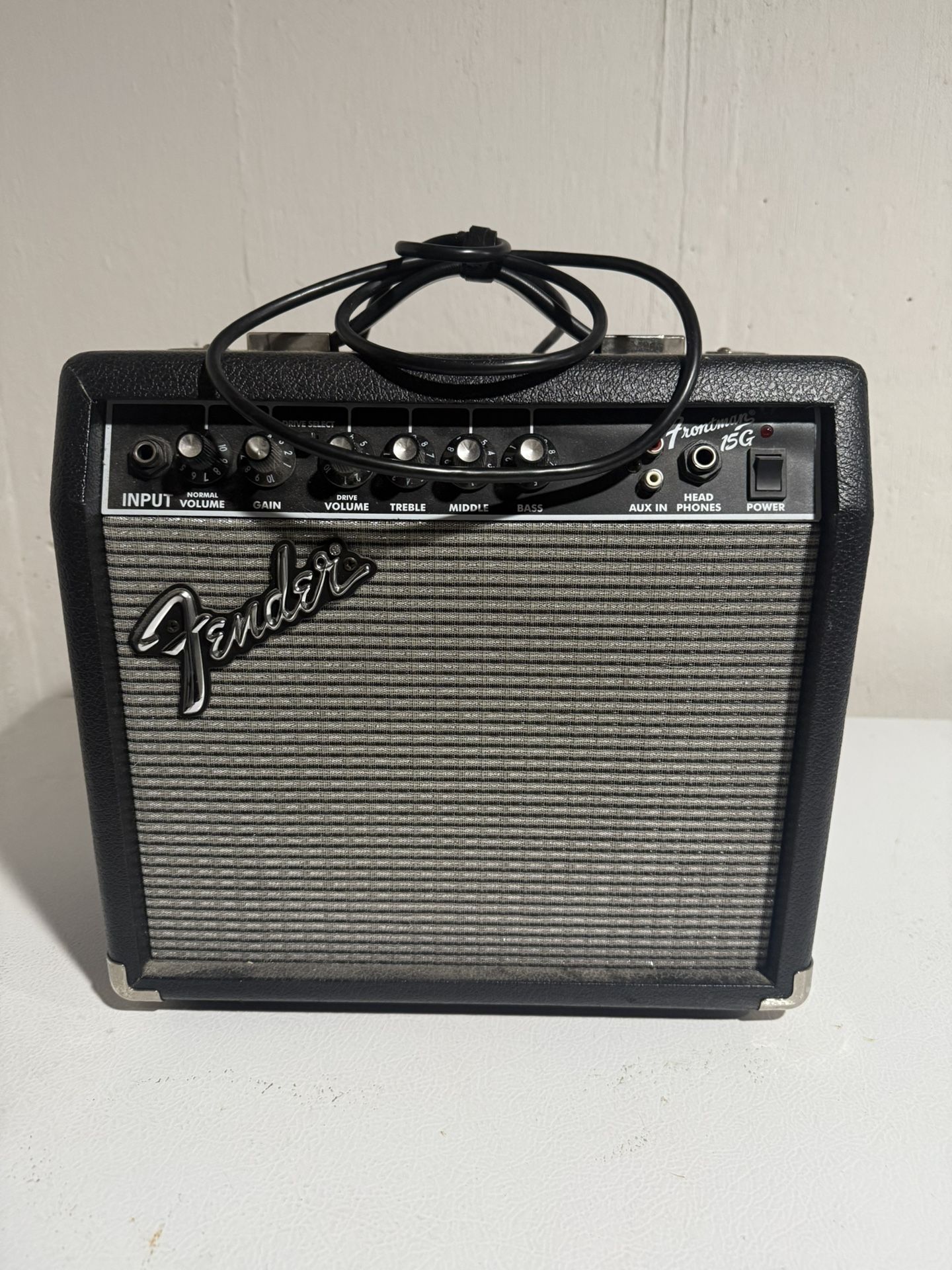 Restock Fender Frontman 15G Guitar Combo Amp
