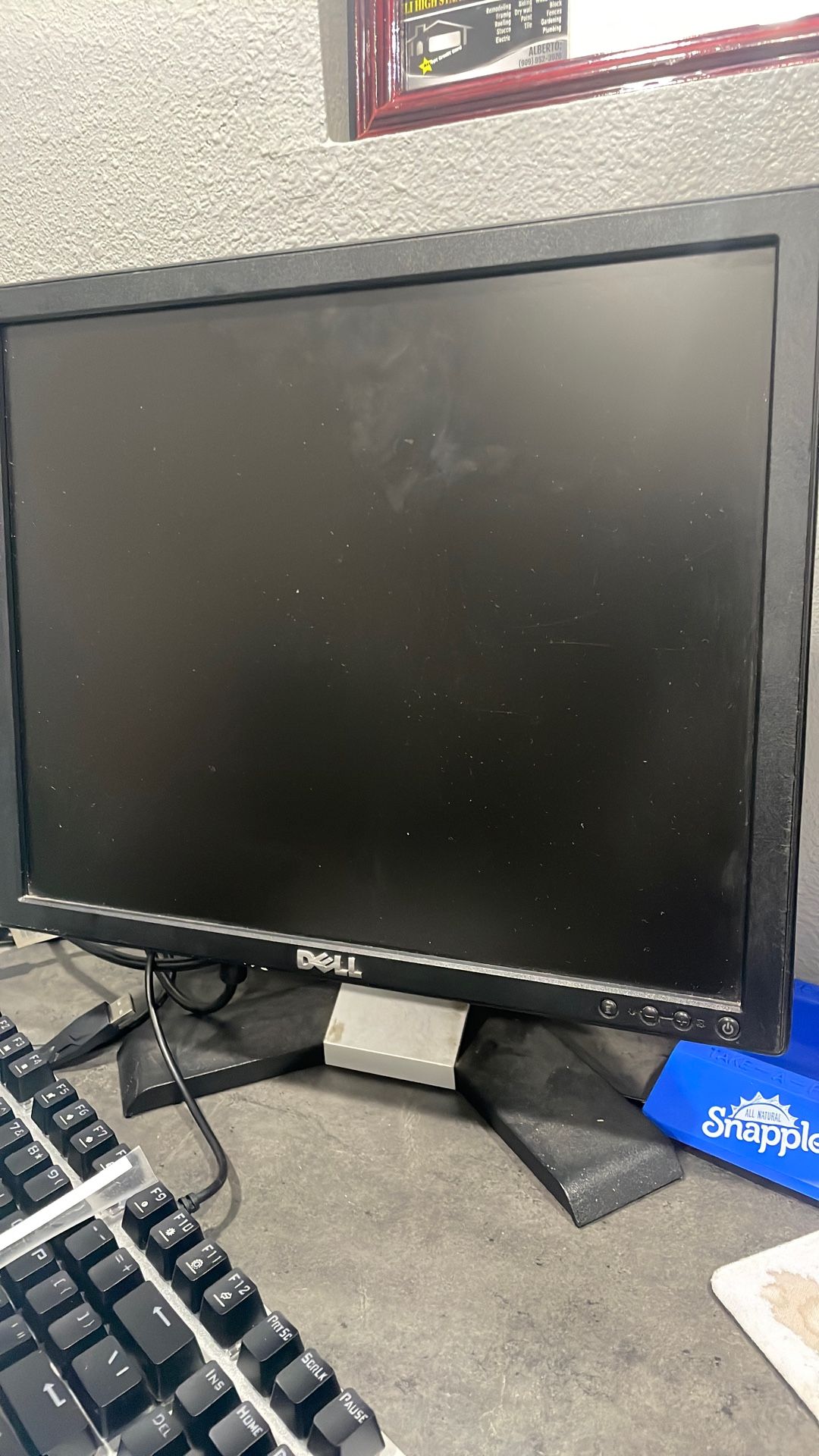 Older Dell Computer Monitor 17” Inch