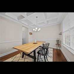 Kitchen Table 