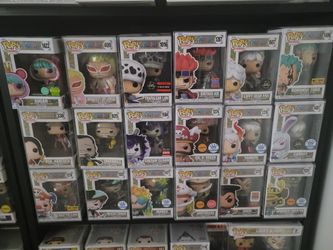 Funko pop lot! (Anime, AOT, Demon Slayer, spiderman, DBZ, one piece)
