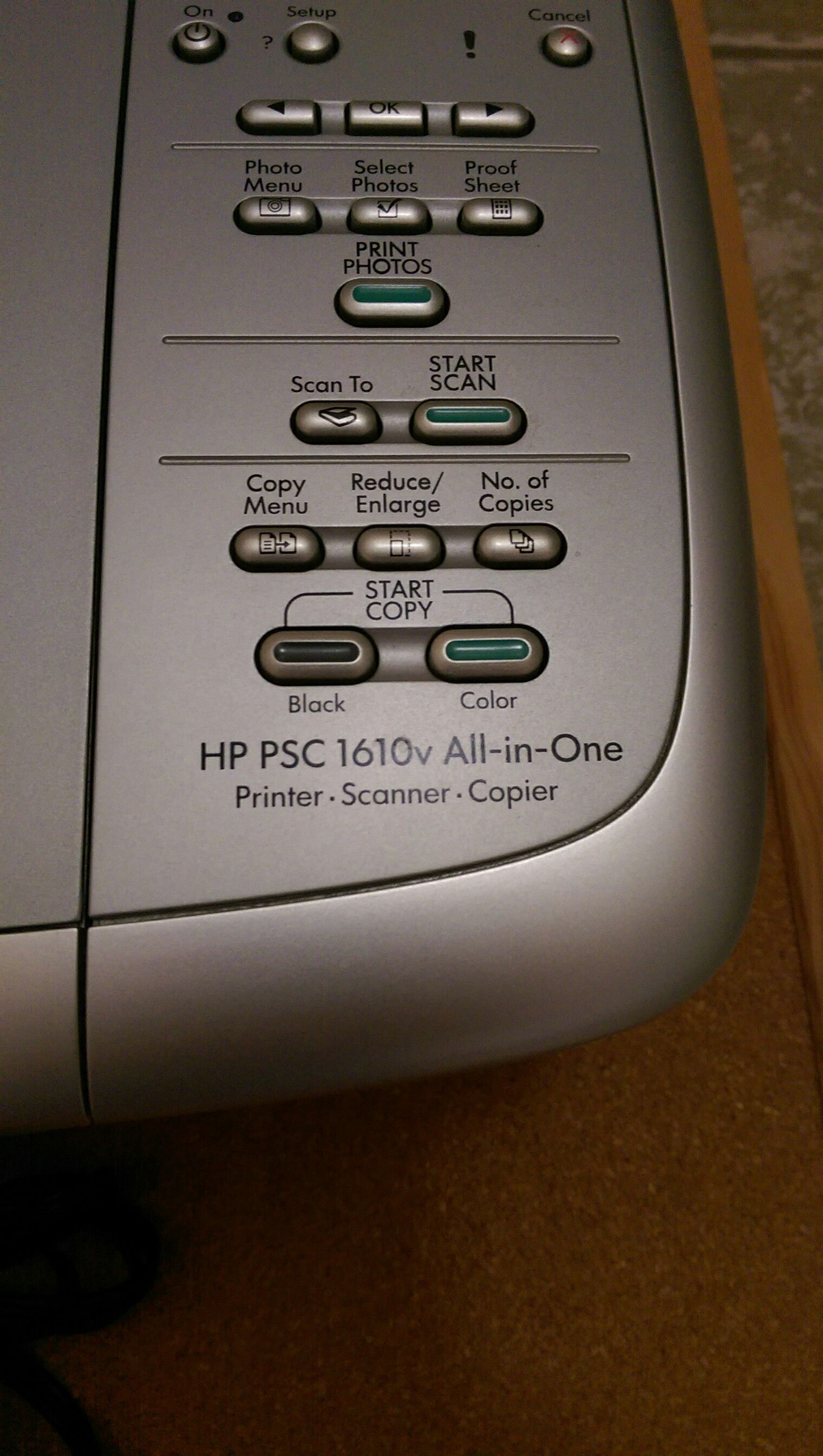 HP PSC 1610v all in one printer with ink and manual.