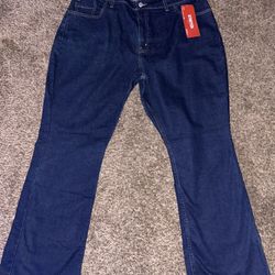 BRAND NEW w/TAGS!!!! Stretch 20W Jeans