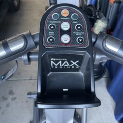 Bowflex M5 Max Trainer