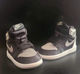 Toddler jordans size 4c