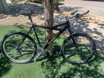 Cannondale Mountain Bike