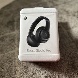 Black Beats Studio Pro Wireless Headphones Brand New With 2 Yrs Apple Care