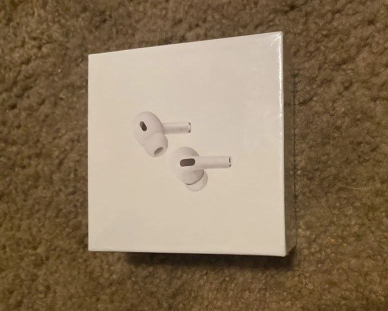 Apple AirPods 2nd Gen