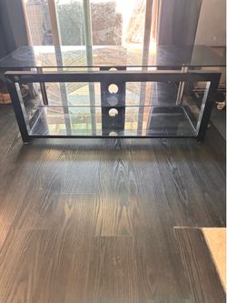 Entertainment center