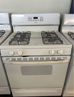 🔥 Hotpoint 30” Gas Range – White