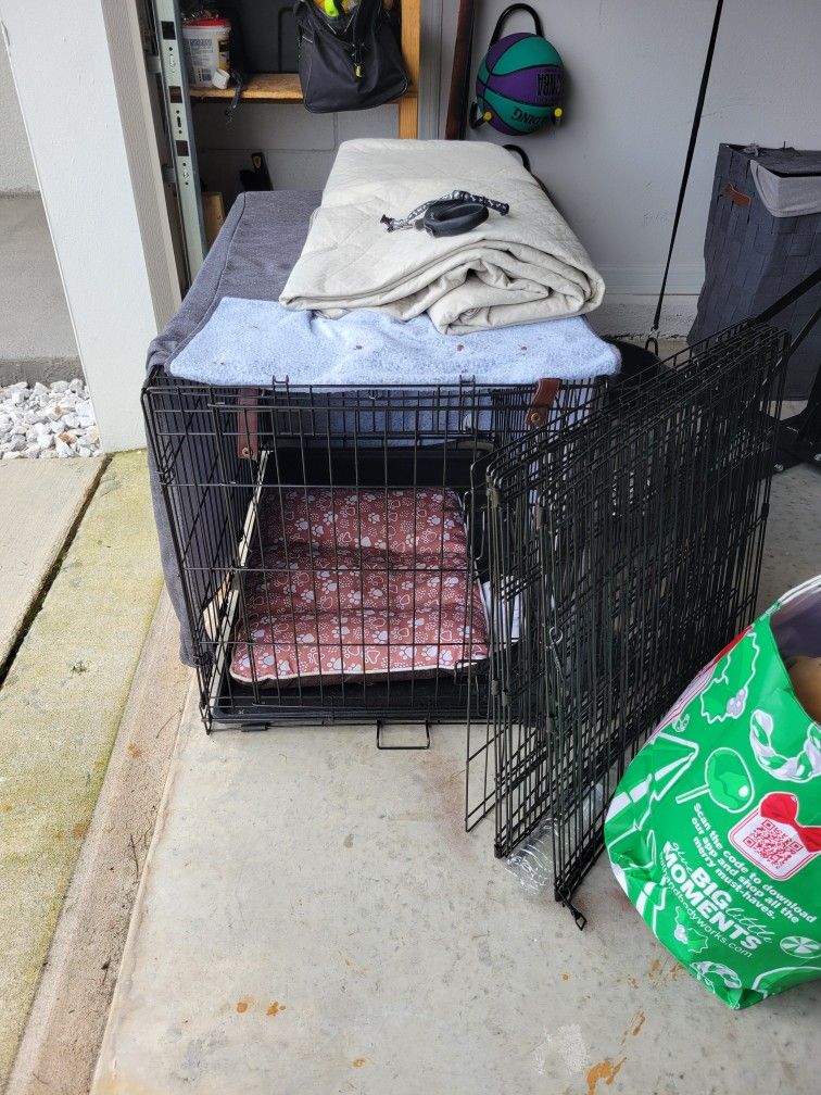 Dog Cage And Perimeter Cage