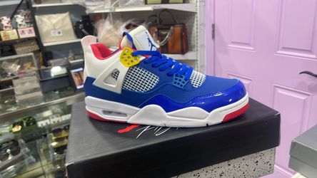 Air Jordan 4 Retro Sneakers size 10