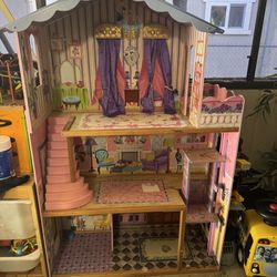 4ft Doll House 