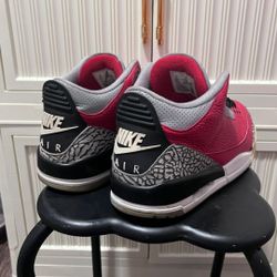 JORDAN RETRO 3 RED CEMENTS 2020