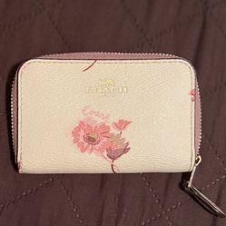 Coach Zip Card Case . 