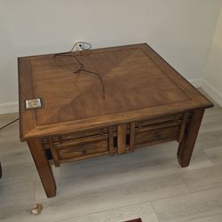 Coffee table set