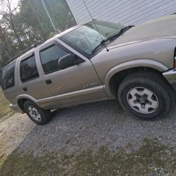 2004 Chevrolet Blazer