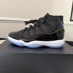 Jordan 11 Retro Space Jam