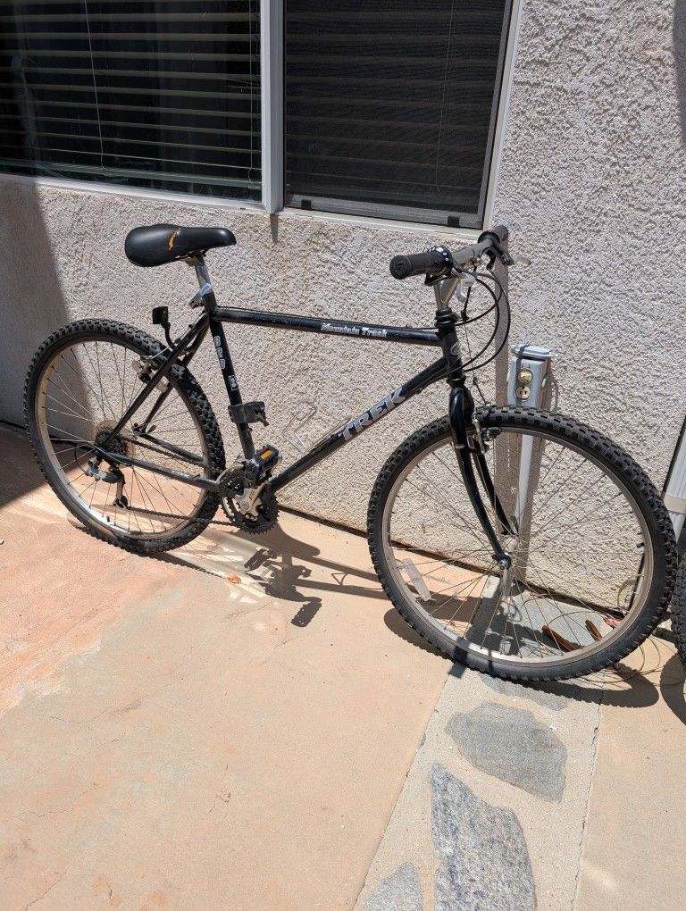 Trek 820 Mountain Bike Quick Release