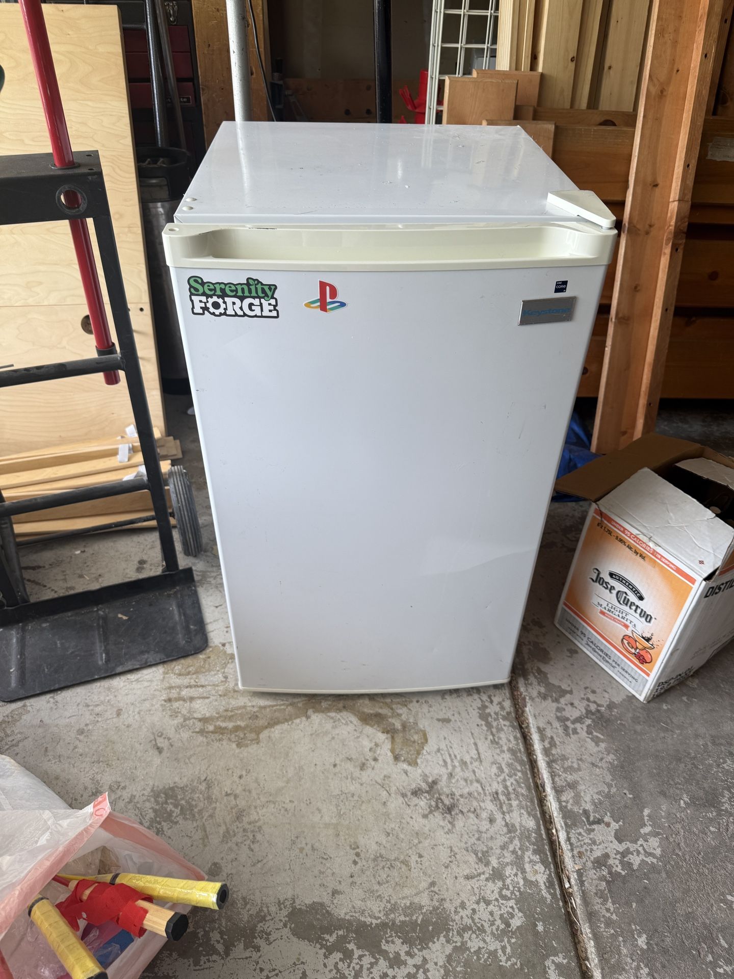 Mini-Fridge