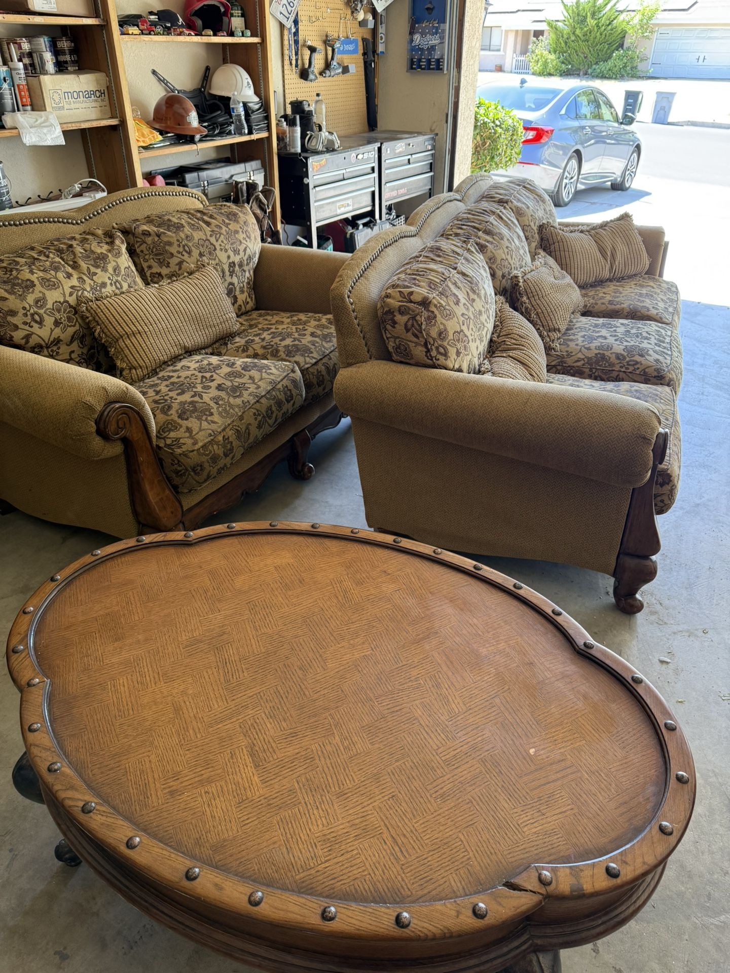 Sofas And Coffee Table