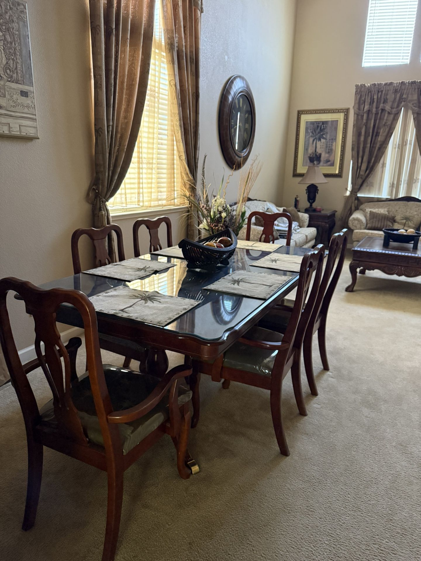 Dining Table & Hutch