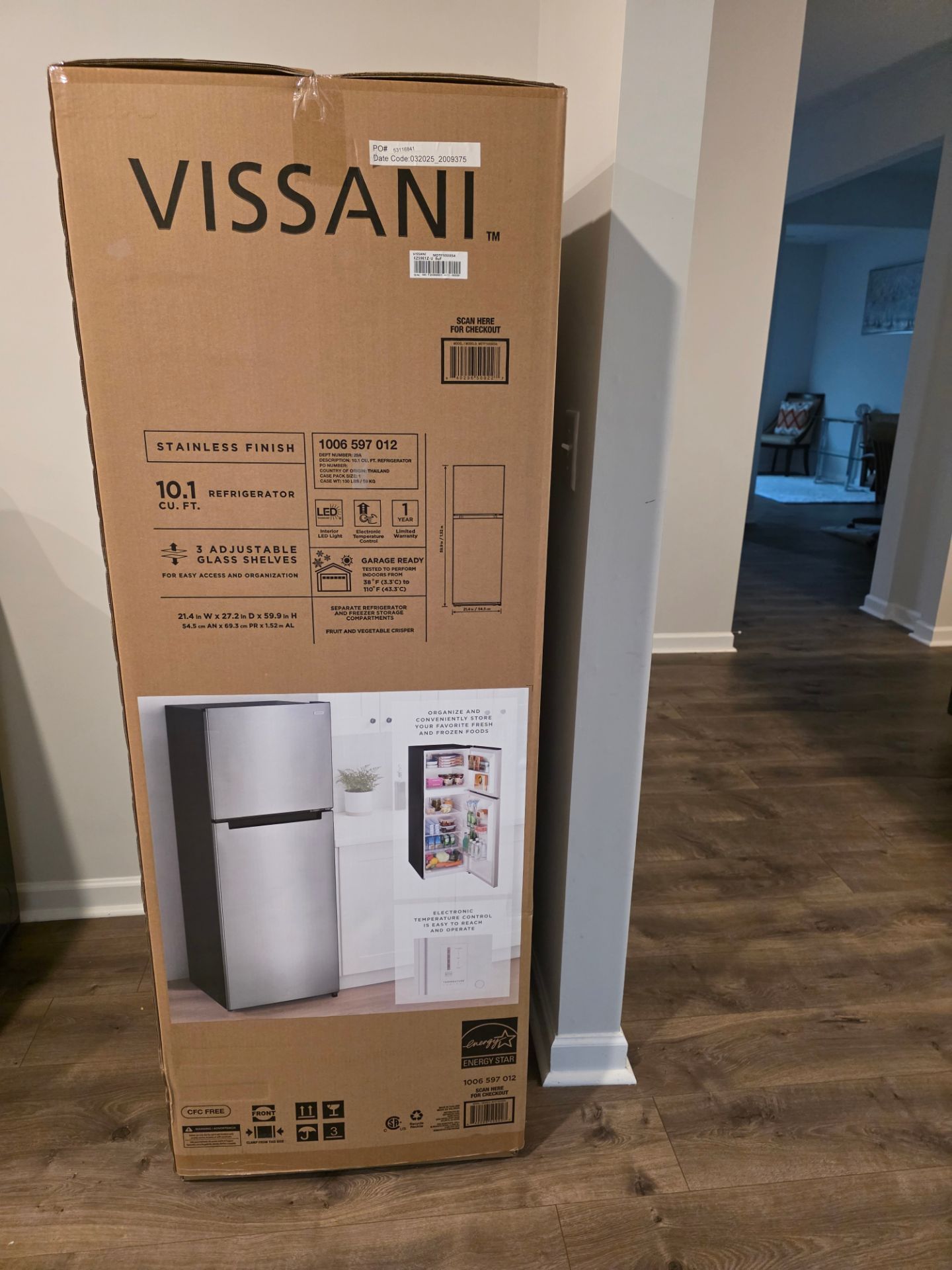 10.5 cu. ft. Refrigerator For Less (Garage Ready)