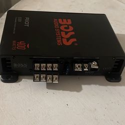 Boss amplifier 