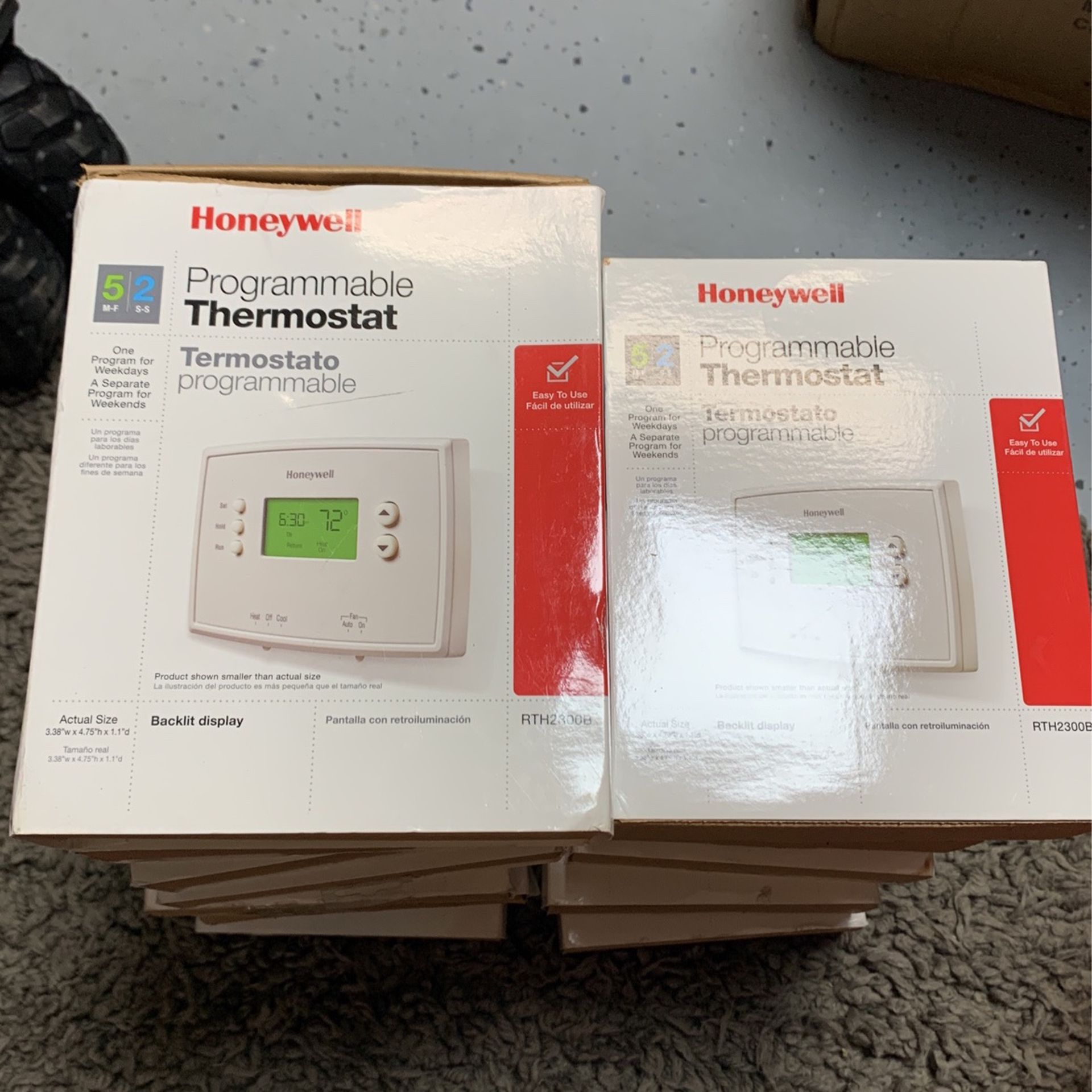 Lot Of 13 -Honeywell Programmable Thermostats