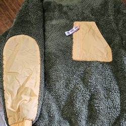 UGG Niko Sherpa Crewneck Pullover Olive Green/Orange Women Size: XSmall