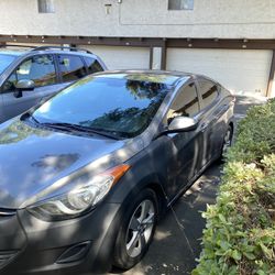 Hyundai Entrea