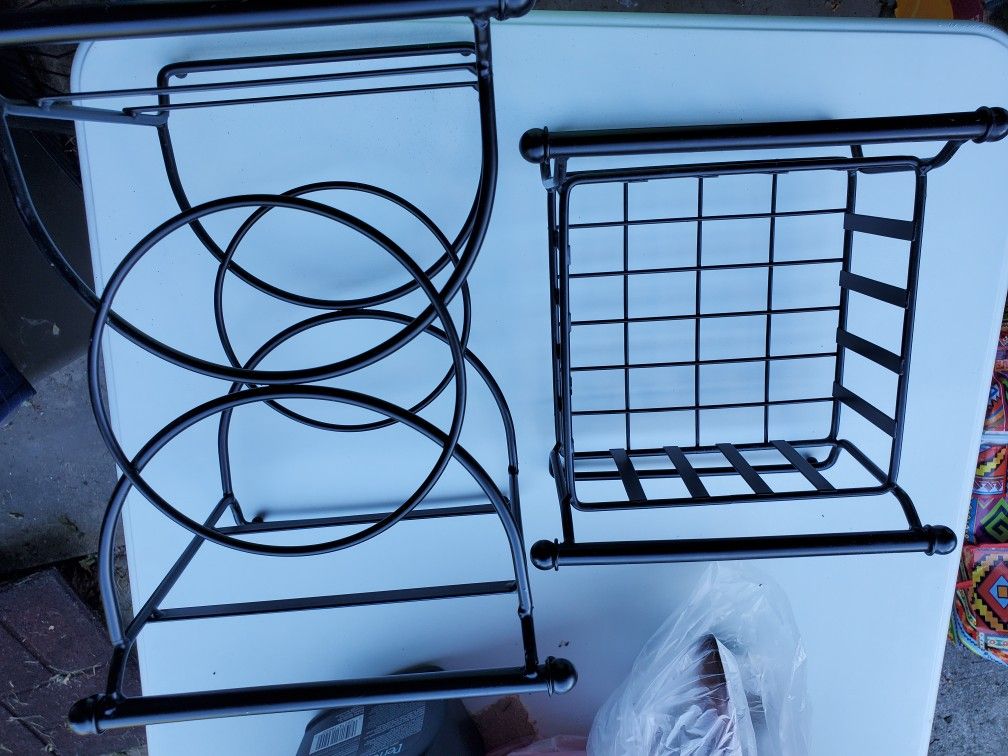 Black Metal 2 Tier Plate And Napkin Holders