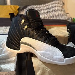 Air Jordan retro 12 “Playoffs” Size 10