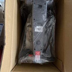 Bissell Commercial Bissell BigGreen Commercial BG10 Model:10N2 Deep Cleaning 2 Motor Extractor