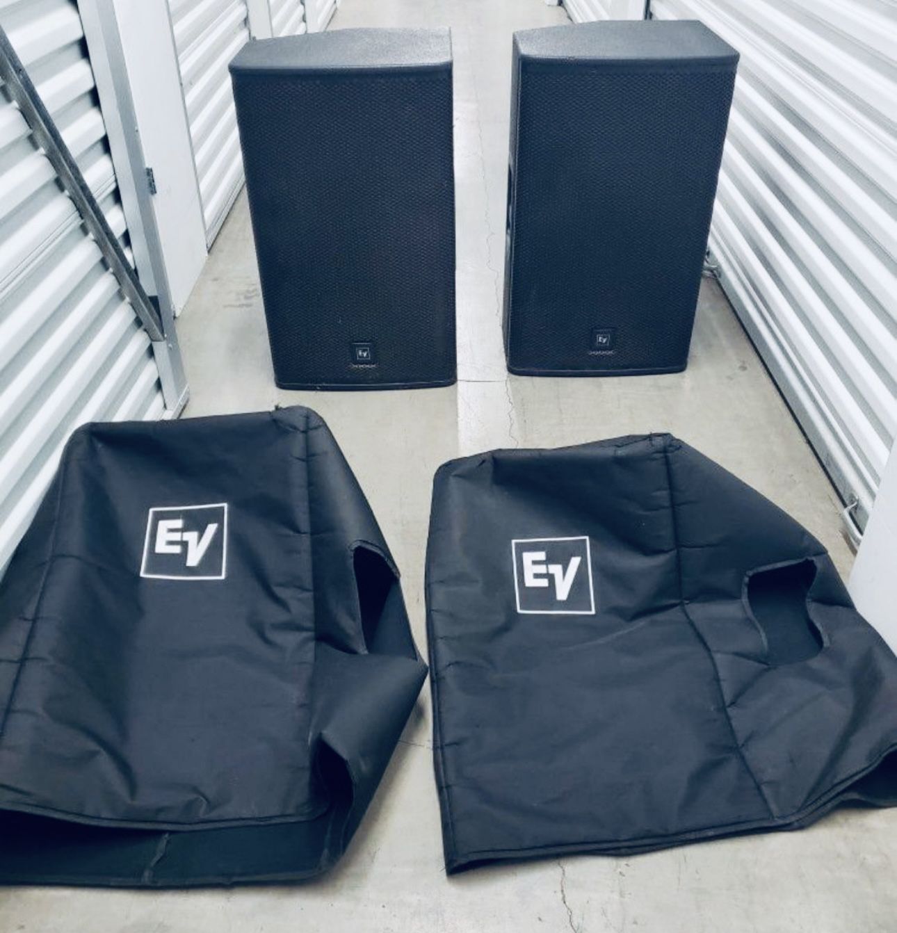 Electrovoice - EV ELX115P PAIR Speaker  1000 Watts Pure Power Each One 2 include Yes 2 Speaker plus 2 ev original bags