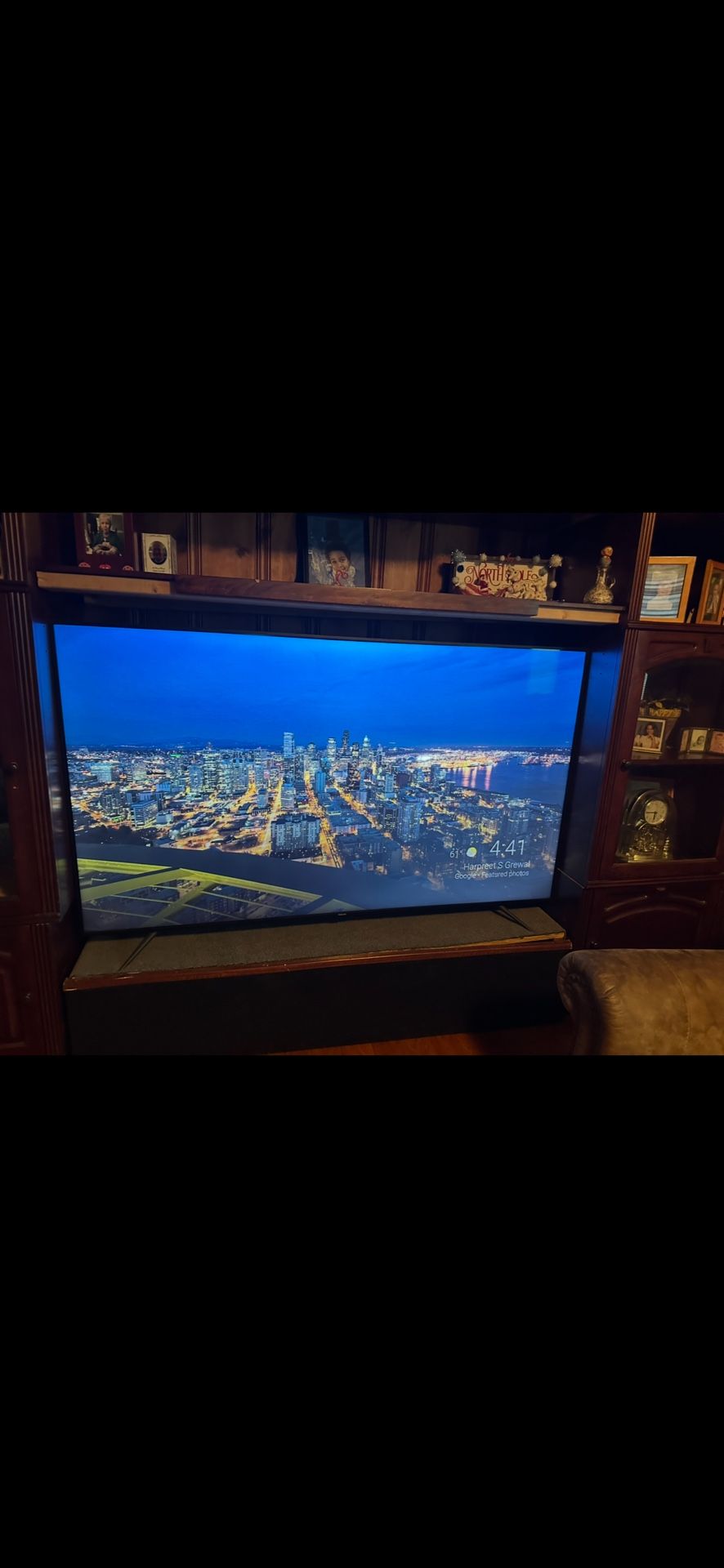76” Phillips Smart Tv