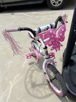 Minnie Mouse bike
