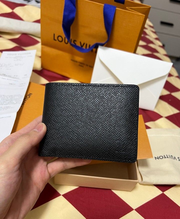 Men's multifunctional wallet