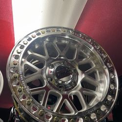 18” KMC Grenade Crawl Beadlock Wheels